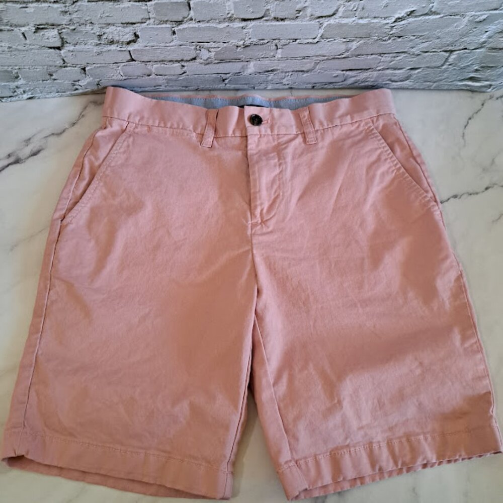 Men's light Pink Tommy Hilfiger shorts size 30‎